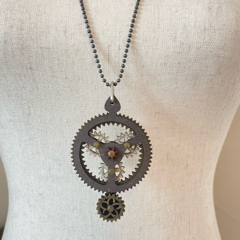 Steampunk Wooden Kinetic Planetary Gear Necklace